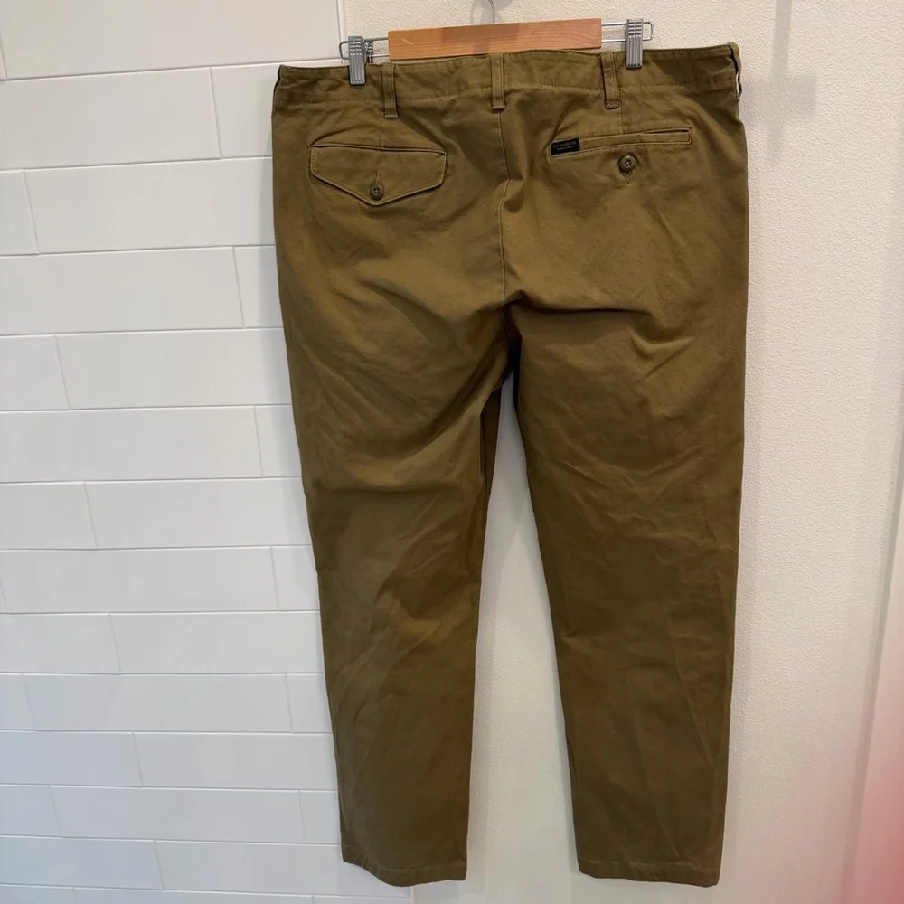 Filson Canvas Chino Pants Faded Olive Trim Fit - Picture 3 of 11